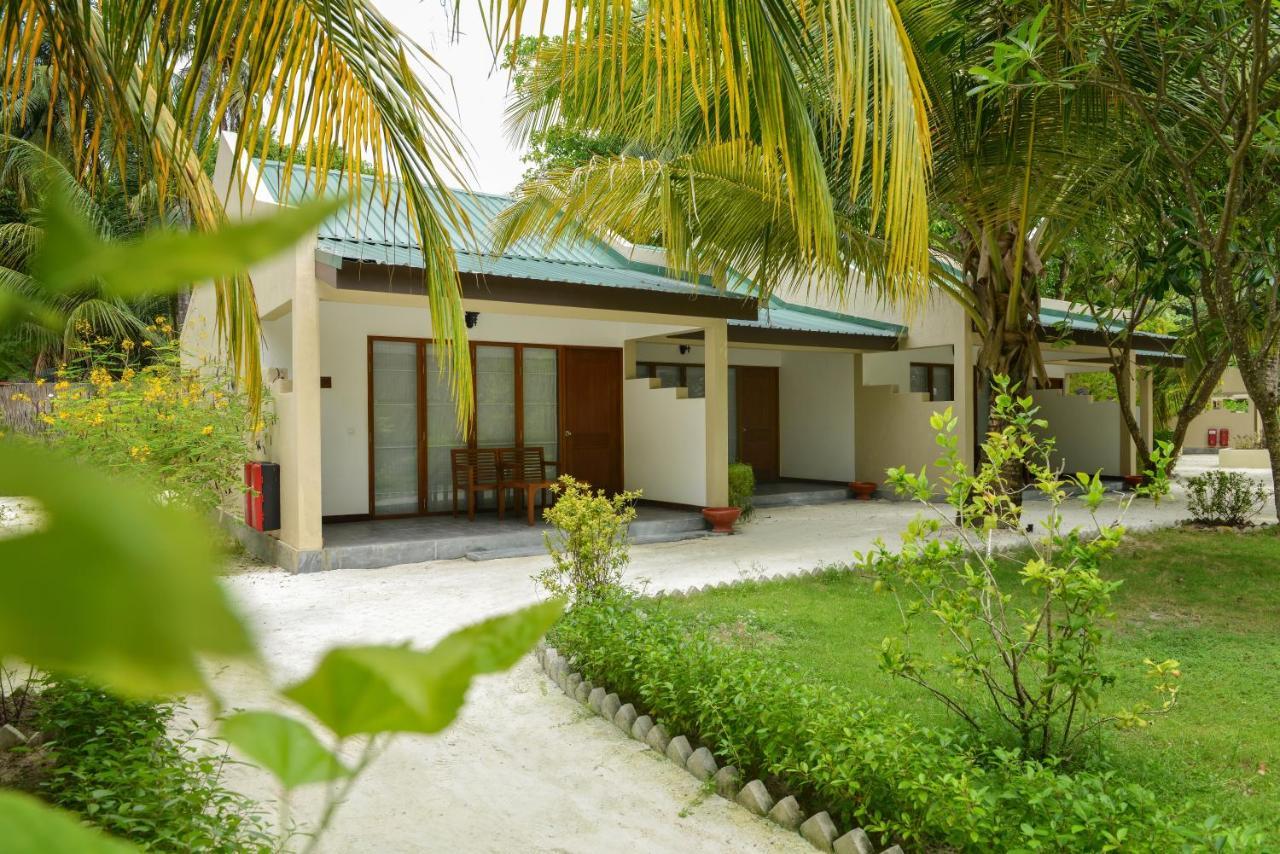 Готель Adaaran Select Huduran Fushi Hudhuranfushi Екстер'єр фото