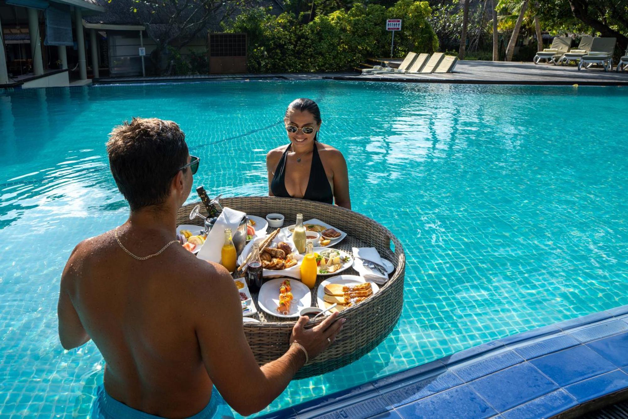 Готель Adaaran Select Huduran Fushi Hudhuranfushi Екстер'єр фото