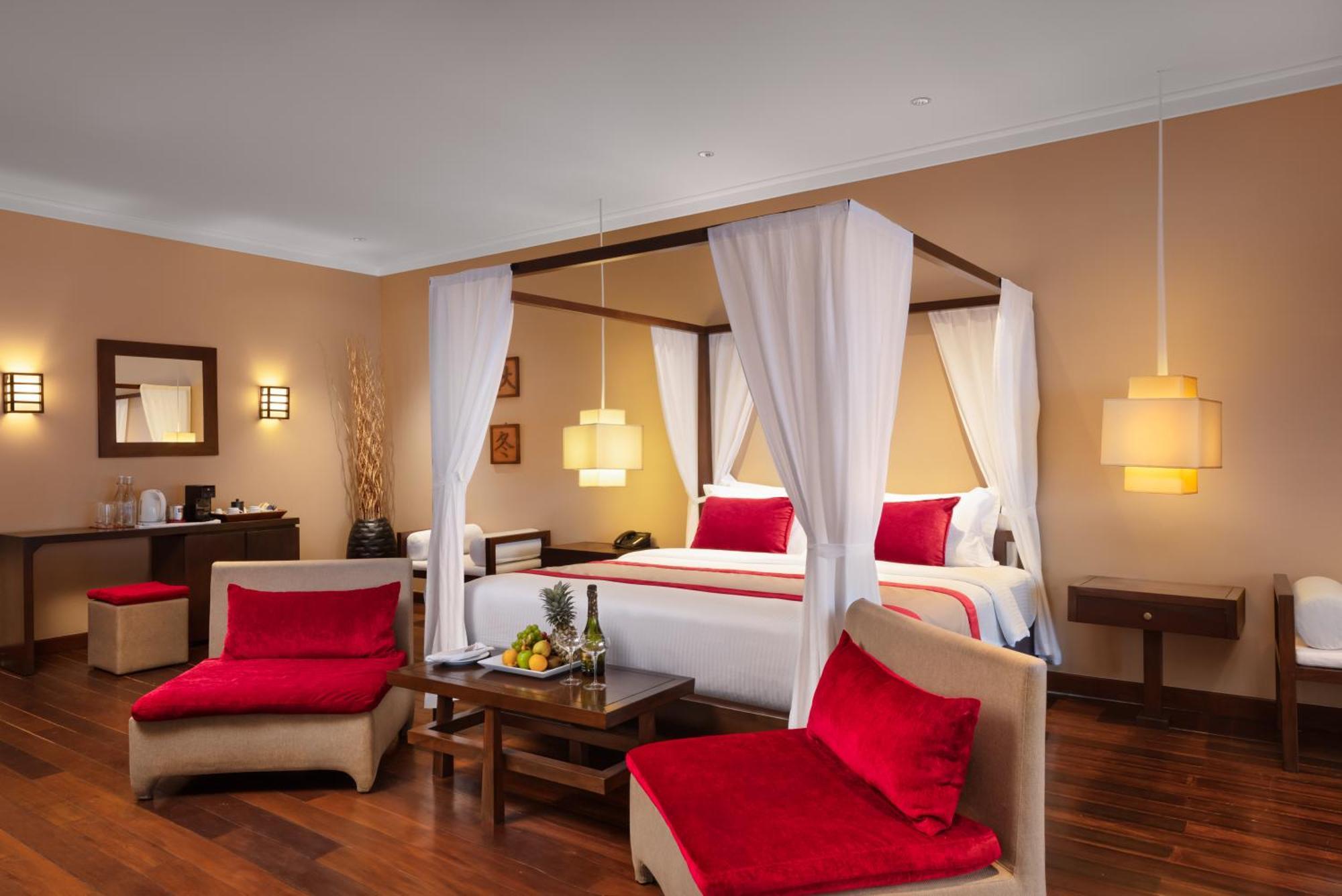 Готель Adaaran Select Huduran Fushi Hudhuranfushi Екстер'єр фото