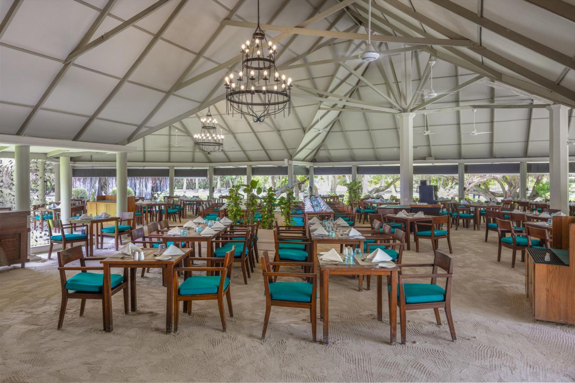 Готель Adaaran Select Huduran Fushi Hudhuranfushi Екстер'єр фото
