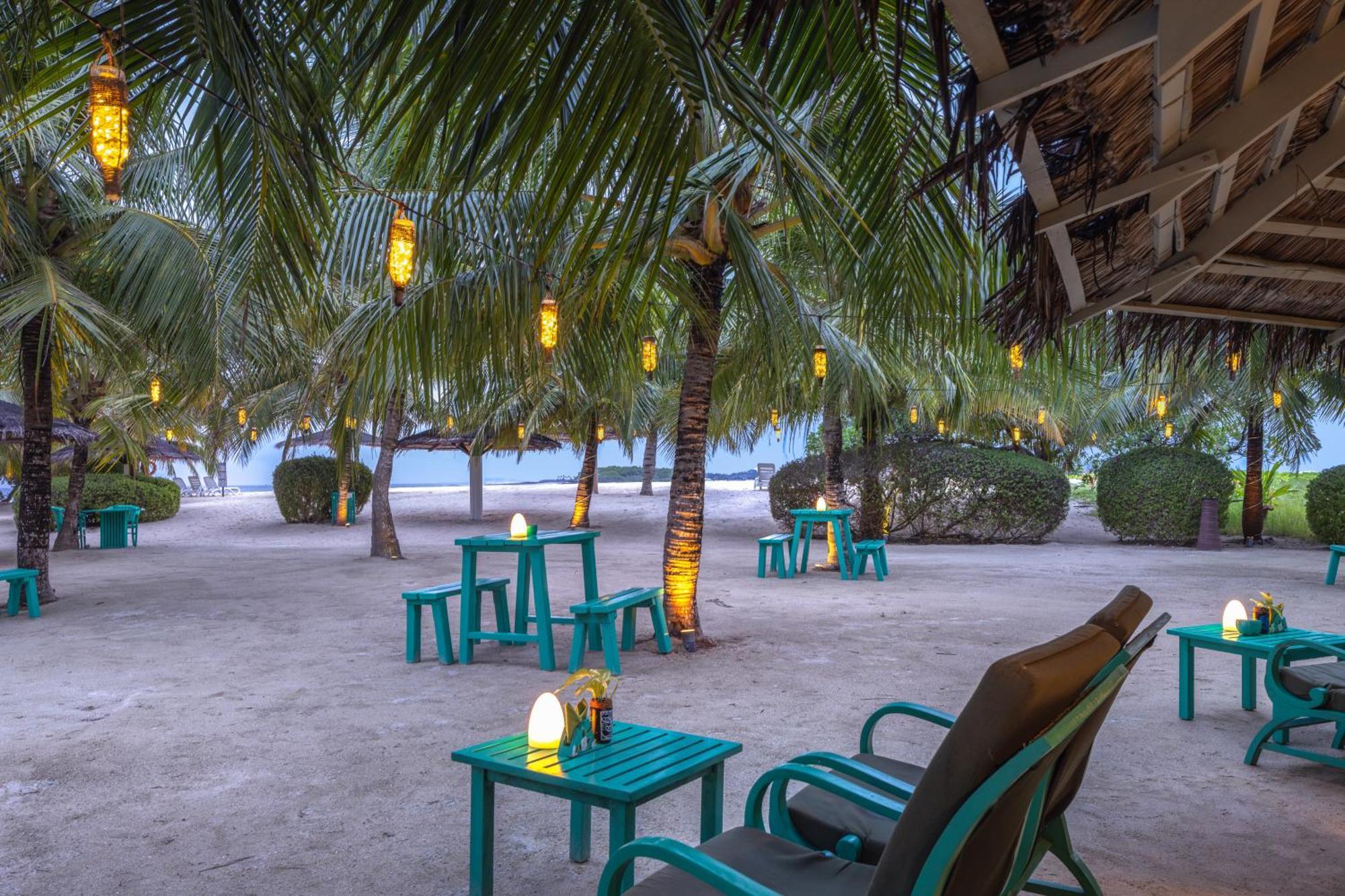 Готель Adaaran Select Huduran Fushi Hudhuranfushi Екстер'єр фото